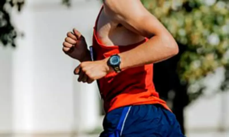 Smartwatches May Hinder Performance in London Marathon, Study Finds