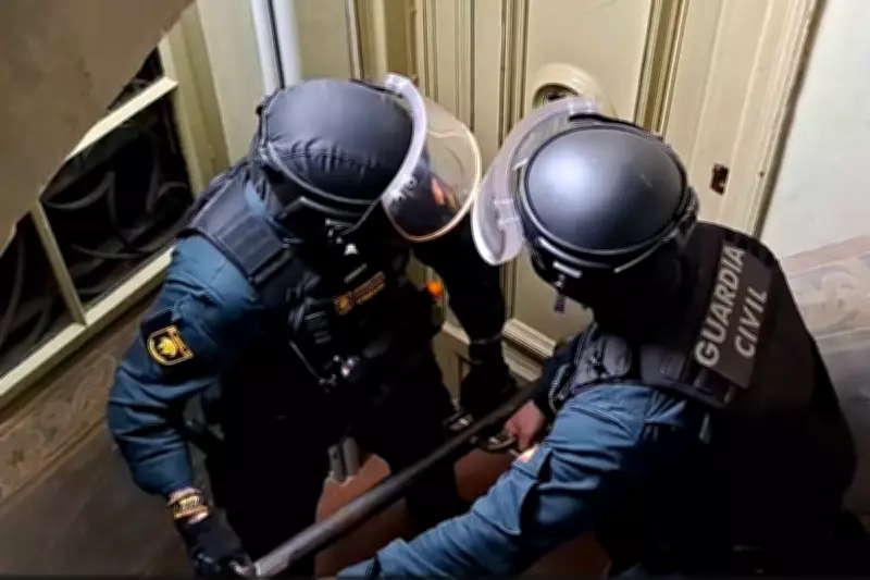 Spanish Police Dismantle Scottish Crime Syndicate 'Lyons Clan' in Major Operation