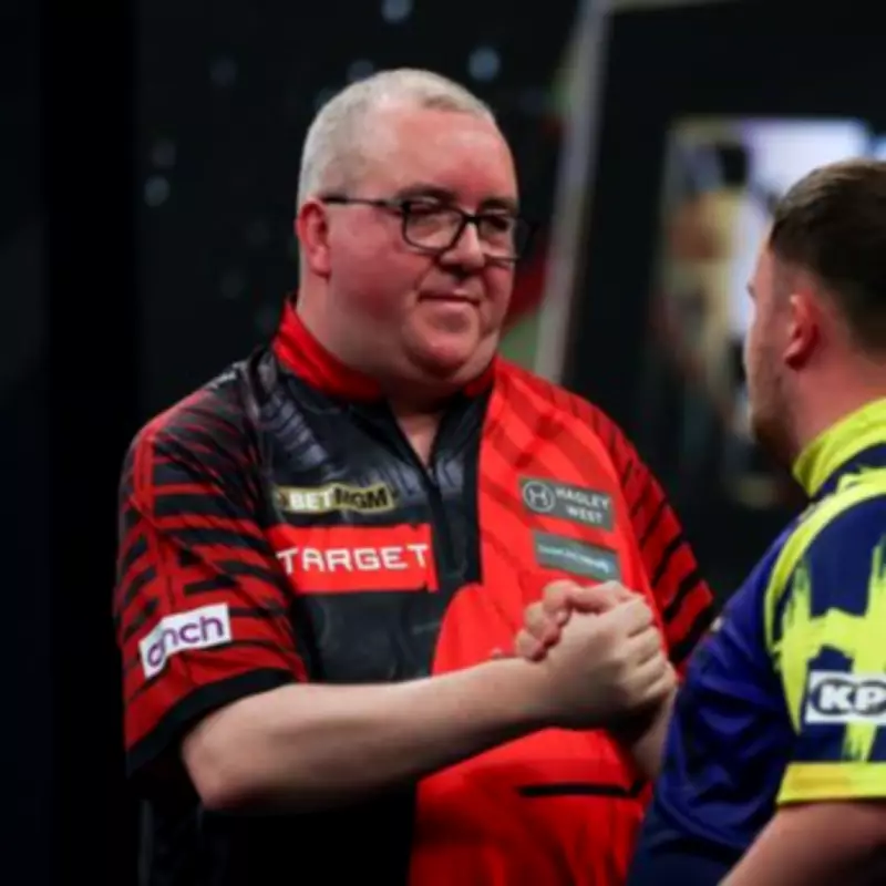 Stephen Bunting Reacts to Luke Littler's Crowd Gestures After Premier League Darts Win