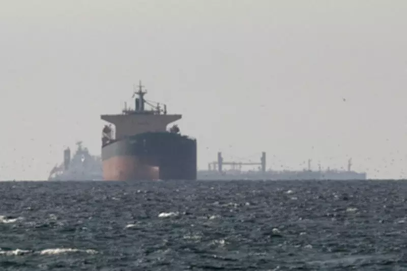 Strait of Hormuz Shipping Remains Stalled Despite US-Iran Ceasefire
