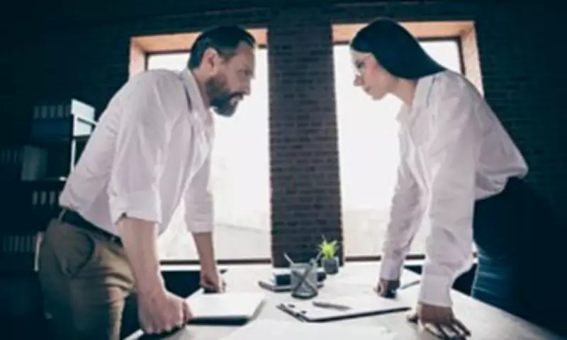Study Reveals Men Feel Threatened by Female Bosses, Triggering Masculinity Crisis