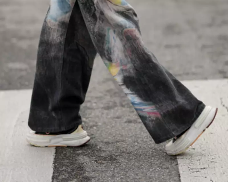 Super Foamy Sneakers Dominate Fashion: From Marathons to Main Street