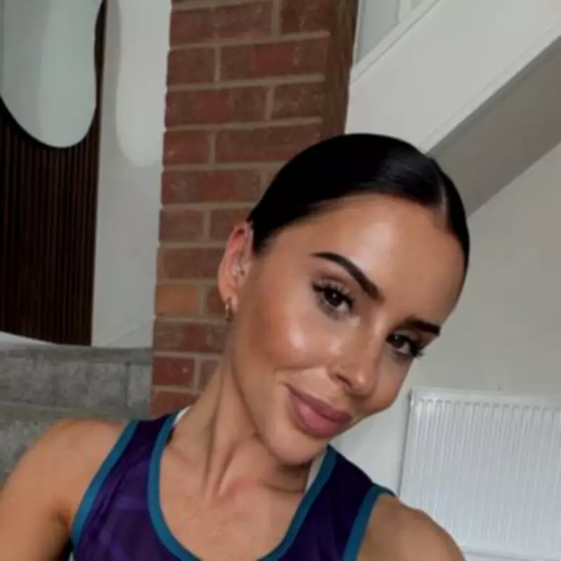 Teacher's Meningitis Nightmare: From Headache to Life-Threatening Diagnosis