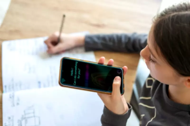 Teachers Warn AI Tutors Erode Pupils' Critical Thinking Skills in England