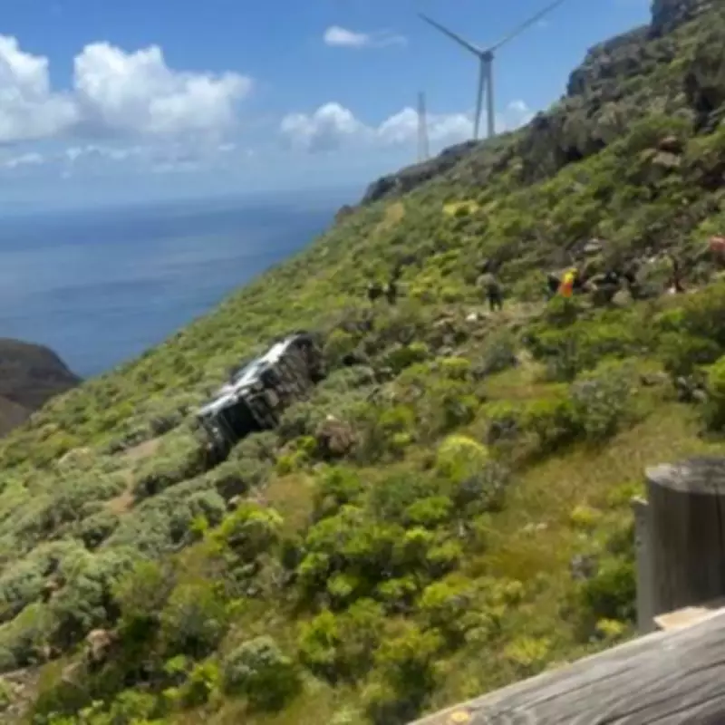 Tragic Bus Crash on La Gomera Kills One, Injures Many British Tourists
