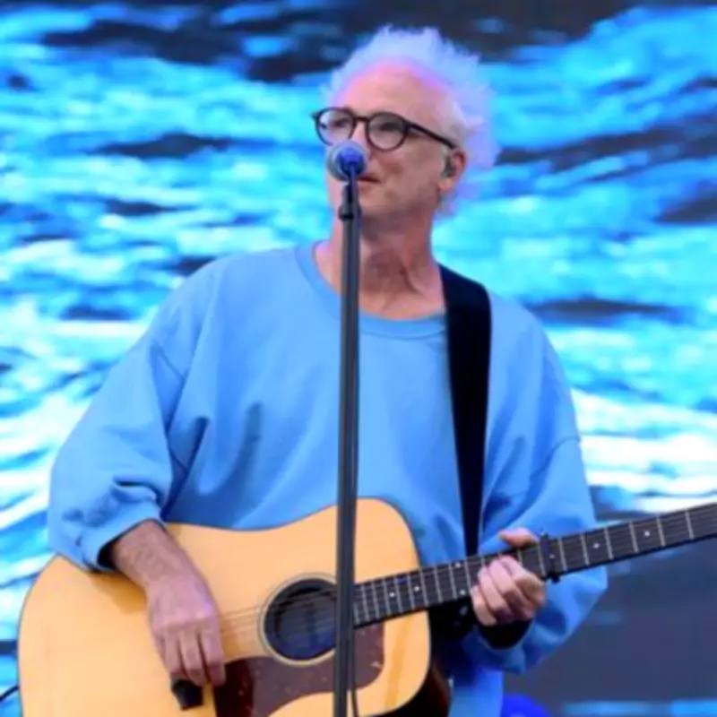 Travis Frontman Fran Healy's Dramatic New Look Stuns Festival Crowd