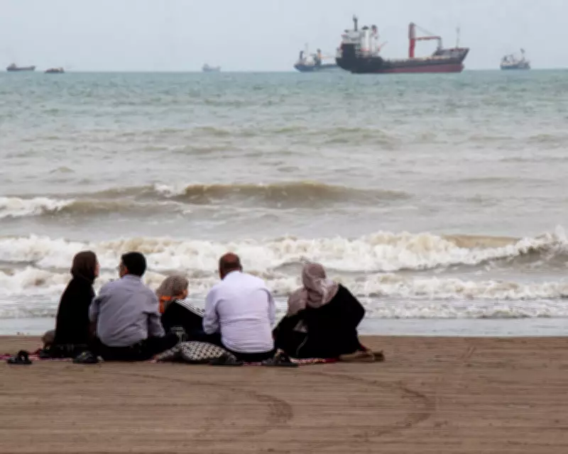 Trump Claims Iran Wants US to Open Strait of Hormuz as Nation Faces Collapse