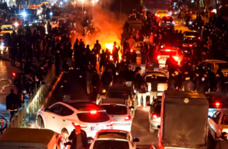 Trump Claims US Armed Iranian Protesters, Suspects Kurds Diverted Weapons