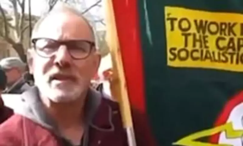 Tube Driver Suspended After Antisemitic Remarks at London Protest