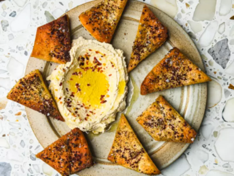 Turn Stale Pitta into Spiced Chips: A Waste-Saving Recipe