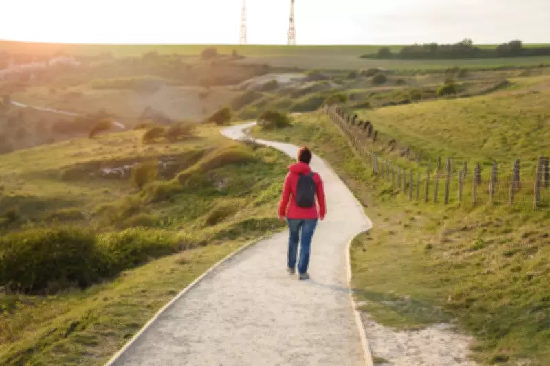Two Simple Tweaks to Maximise Health Benefits from Your Daily Walk