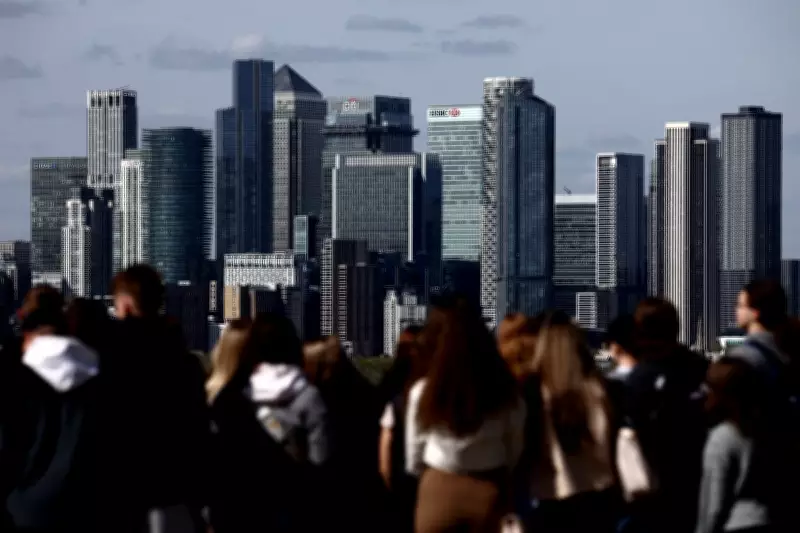 UK Economy Faces Recession Threat as Iran Conflict Sparks Job Losses