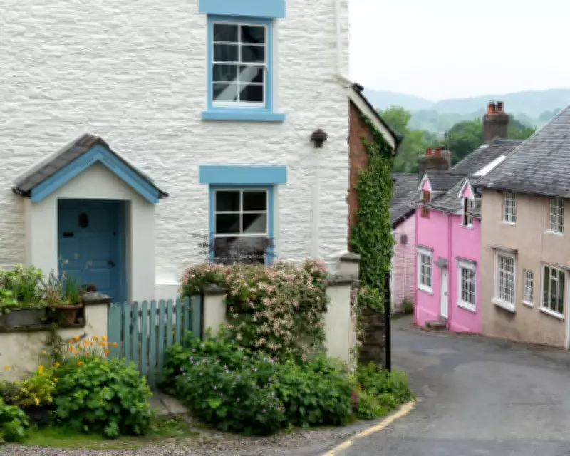 UK House Prices Dip in March as Middle East Conflict Fuels Market Uncertainty