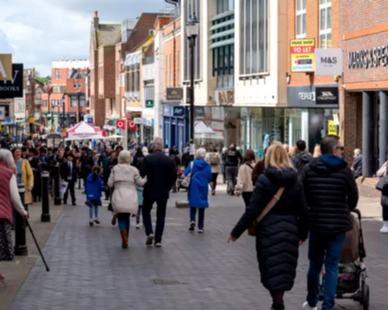 UK Shop Price Inflation Slows as Retailers Offer Heavy Discounts