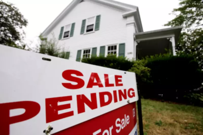 US Mortgage Rate Drops to 6.37% After Five Weeks of Increases
