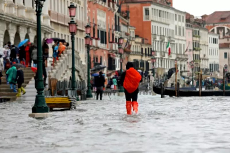 Venice Faces Submarine-Only Access as Sea Levels Threaten to Submerge City