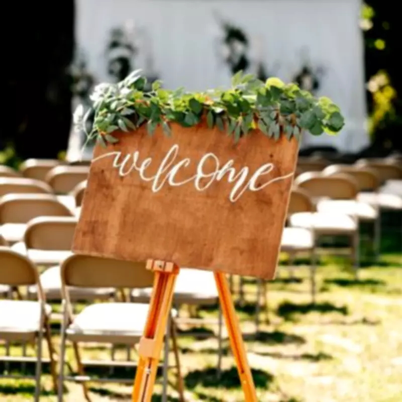 Wedding Planner Reveals Top Five Most Basic Couple Names He Encounters