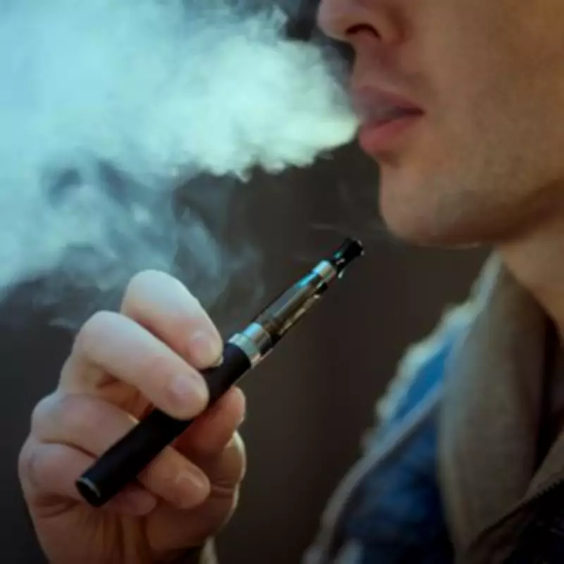 Wes Streeting Vows Crackdown on Vaping Adverts and Youth Promotion