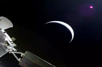 Artemis II Astronauts Depart Earth Orbit, Pioneering New Lunar Era