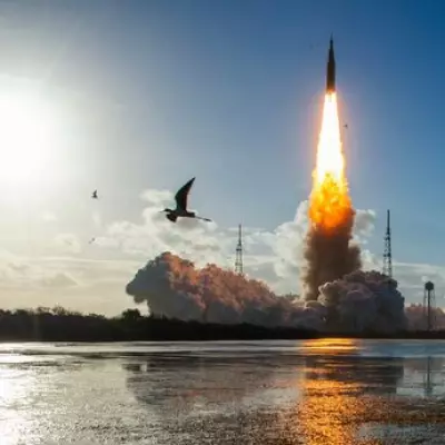 Artemis II Crew's Perilous Return: Fireball Re-Entry and Heat Shield Flaws