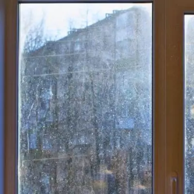 Clean Windows This Spring With 3 Kitchen Staples: Vinegar, Alcohol, Cornflour