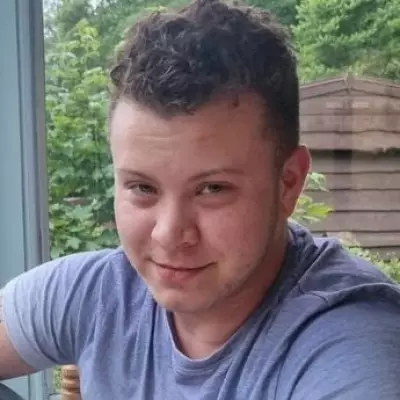 Father with Tourette's mistaken for drunk on school run