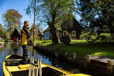 German Village's 129-Year-Old Mail Delivery by Boat Continues