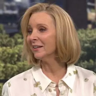 Lisa Kudrow Reveals Fan Request That 'Irritates Me' During This Morning Appearance