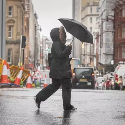 Met Office: UK Warm Spell Ends as Rain and Wind Arrive