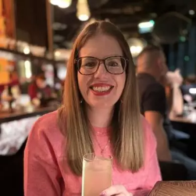 Mum's Brave Fight Against Incurable Cancer to Create Lasting Memories