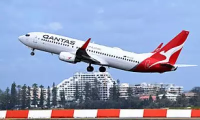 Qantas Flight Diverts to Adelaide After Strange Odour Sparks Emergency Landing