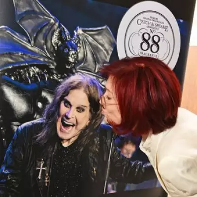 Sharon Osbourne Kisses Photo of Ozzy at Cure Parkinson's Charity Event