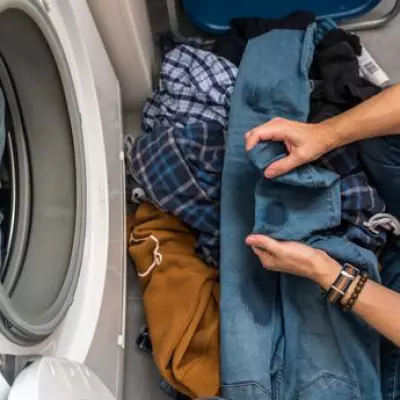 Stop Binning Oil-Stained Clothes: Two Kitchen Items Remove Marks in Seconds