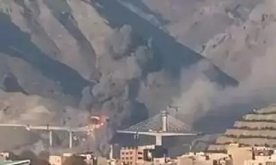 US-Israeli Strikes Destroy Iran's Tallest Bridge, Killing Eight and Injuring 95