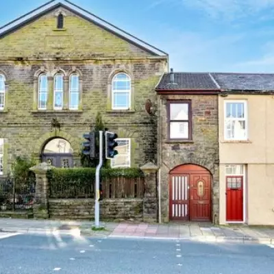Wales' Slimmest Cottage Sells for £45k at Auction