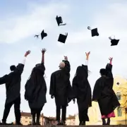 22,000 Students Ordered to Repay Loans After Weekend Course Classification Error
