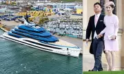 £334 Million Superyacht Deep Blue Docks in Dorset En Route to Chinese Billionaire