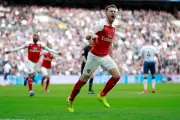 Aaron Ramsey Finishes London Marathon in Impressive 3 Hours 30 Seconds
