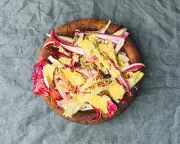 Blue Cheese Rind Vinaigrette: Transform Waste into a Flavourful Dressing