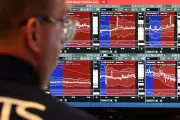 BoE Deputy Governor Warns of Imminent Global Stock Market Correction