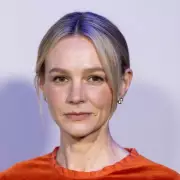 Carey Mulligan Condemns Cosmetic Surgery Boom and Social Media Pressure