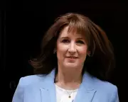 Chancellor Reeves and Miliband Target Gas-Electricity Price Decoupling