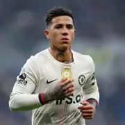 Chelsea Boss Rosenior Confirms Enzo Fernandez Return After Internal Ban