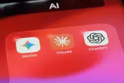 Claude AI Outage: Anthropic Users Face Errors as Chatbot Goes Offline