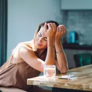 Common Acid Reflux Drugs Linked to Increased Migraine Risk in New Study