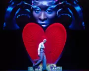 Cynthia Erivo Halts Dracula Show Over Audience Filming Incident