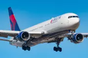 Delta Air Lines Partners with Amazon Leo for In-Flight WiFi, Bypassing Starlink