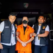 Deportation of British Gang Boss Steven Lyons from Bali Delayed Until Thursday