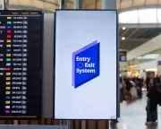 EU's EES Border System Sparks Airport Chaos and Flight Misses