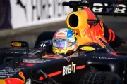F1 Driver Neck Exercises to Relieve Your Tech Neck Pain at Work
